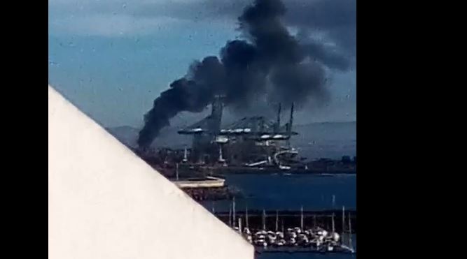 Incendio Porto de Sines