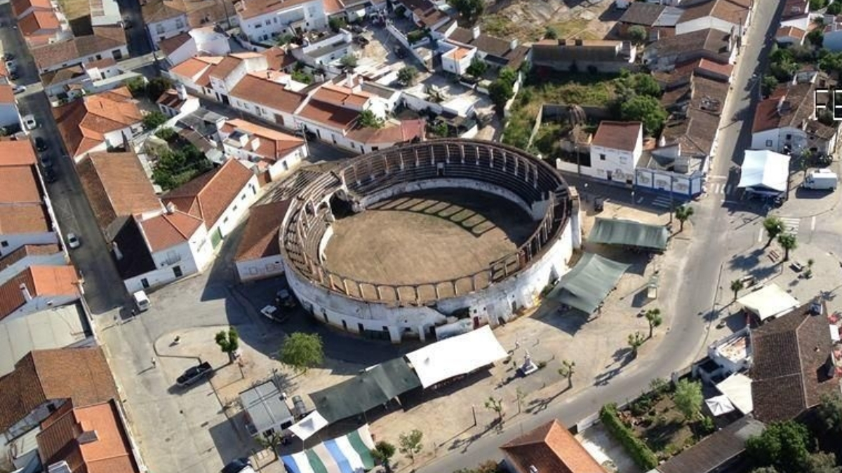 Praça de touros da azaruja