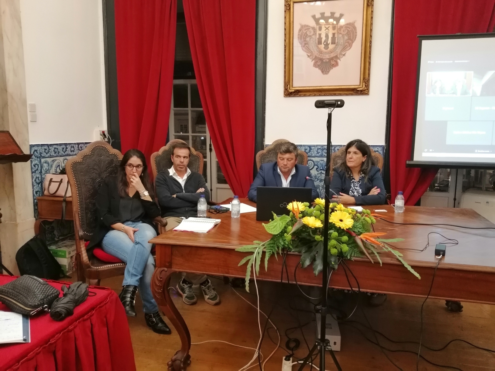 reunião com comerciantes