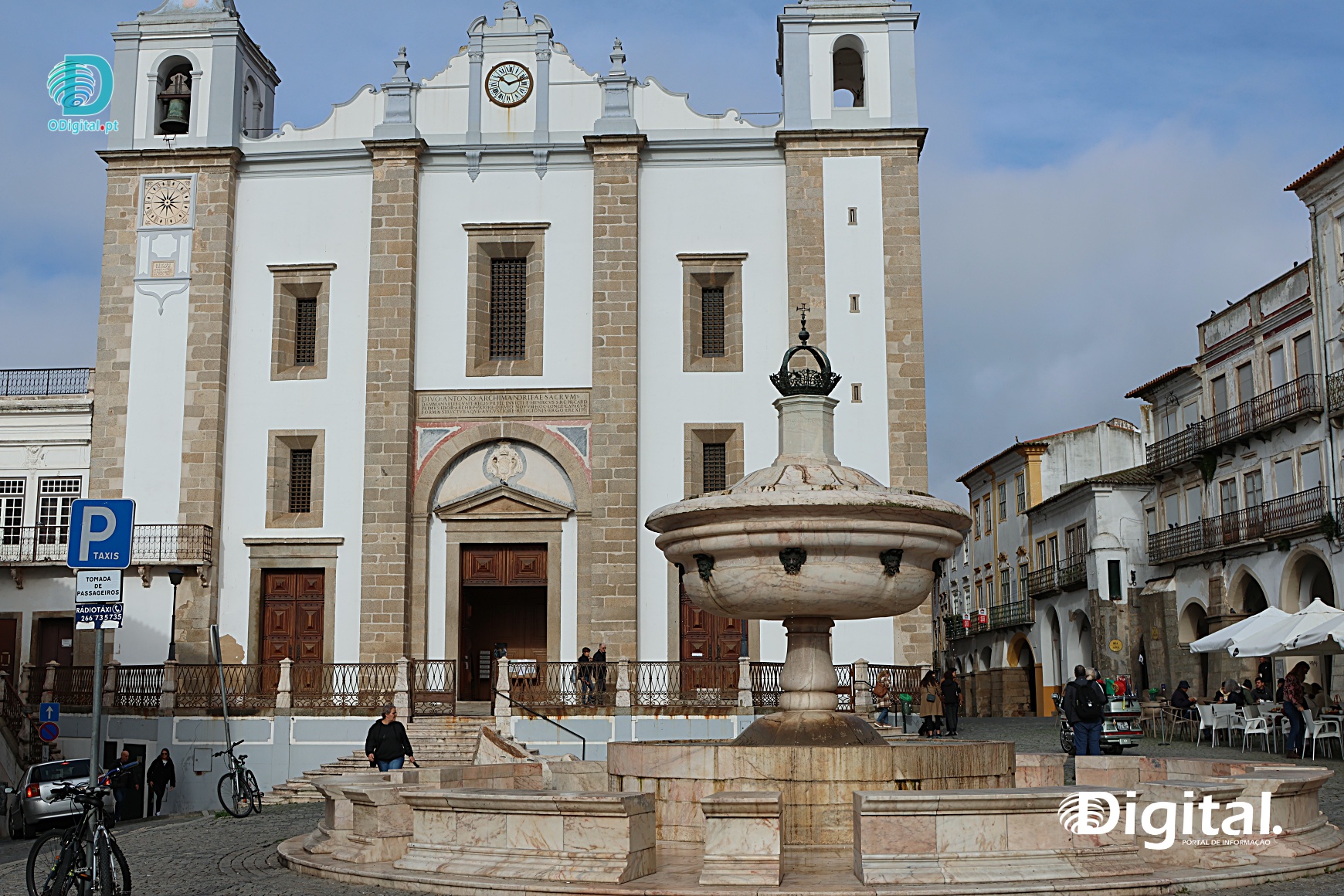 Evora