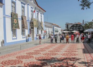 “O Tapete Está na Rua” regressa a Arraiolos entre 3 e 7 de junho Arraiolos volta a receber “O Tapete está na Rua” entre 6 e 10 de junho