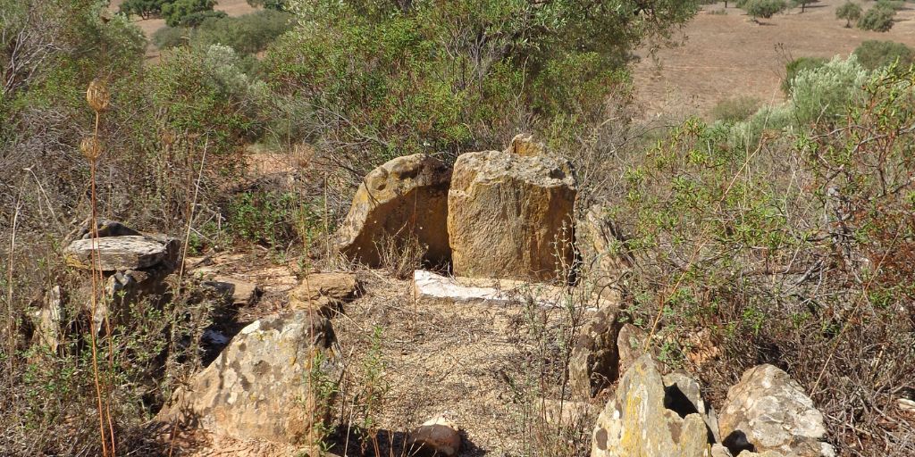 Município de Serpa e Universidade de Évora assinam protocolo na área da Arqueologia Pré-Histórica