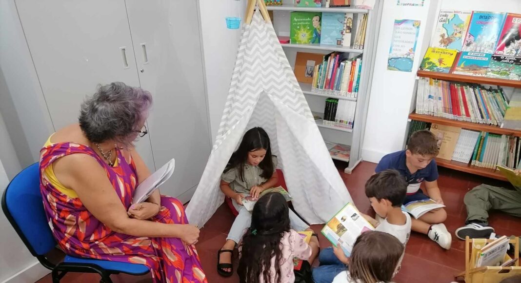 Redondo incentiva hábitos de leitura com atividades semanais na biblioteca