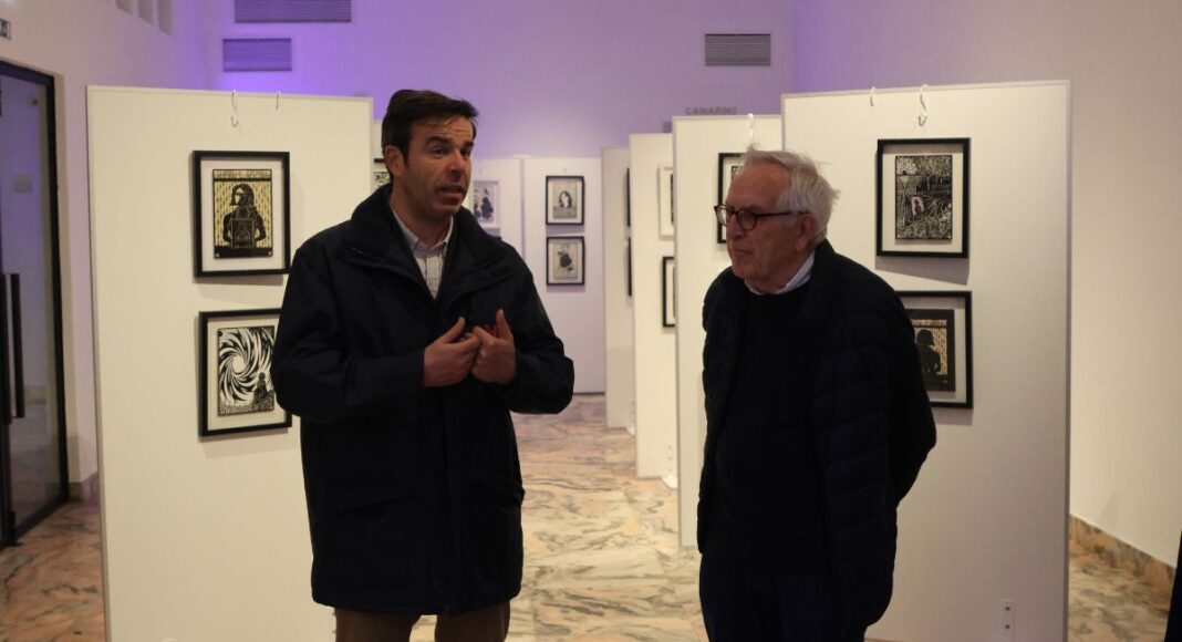 Vila Viçosa inaugura exposição que interpreta a “universal” Florbela Espanca em recortes de papel