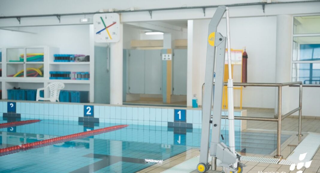 Piscina Municipal de Ourique vai ter plataforma elevatória para mobilidade reduzida