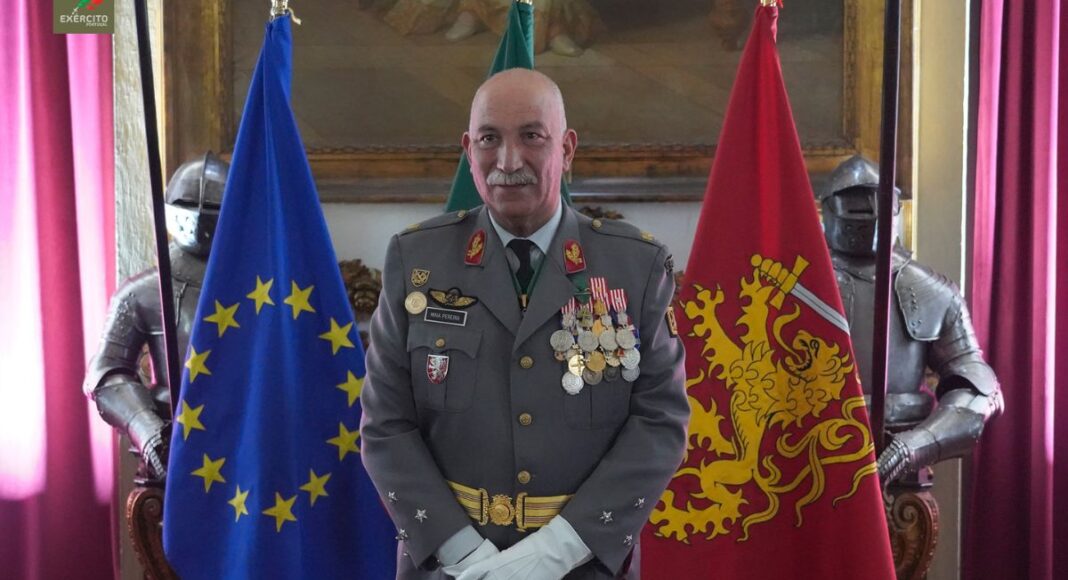 António José Seguro escolhe antigo Diretor de Formação do Exército em Évora para chefe da Casa Militar