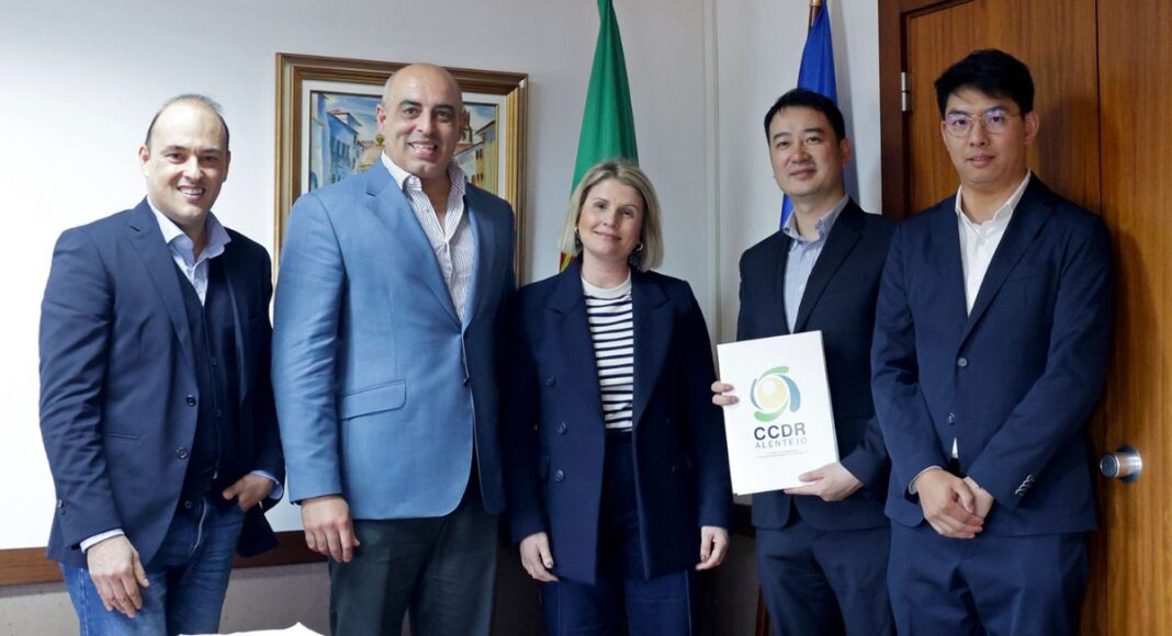 Investimento de 2.060 milhões em fábrica de baterias de lítio em Sines avança com título de instalação