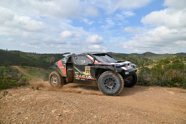 Sébastien Loeb vence Rally-Raid Portugal 17 anos depois e Sanders repete triunfo nas motos