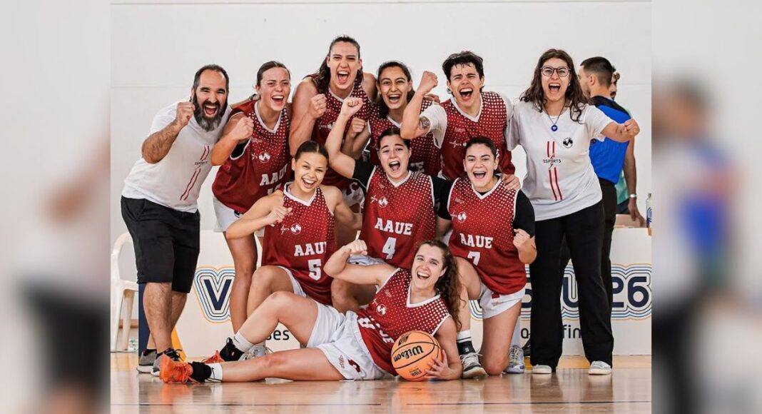 Univesidade de Évora chega à final nacional e pode fazer história no basquetebol feminino