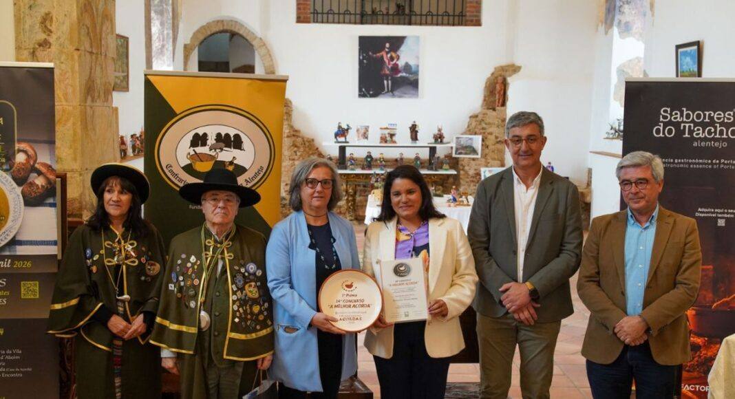 Açorda de lúcio-perca vence concurso em Portel e destaca tradição gastronómica do Alentejo
