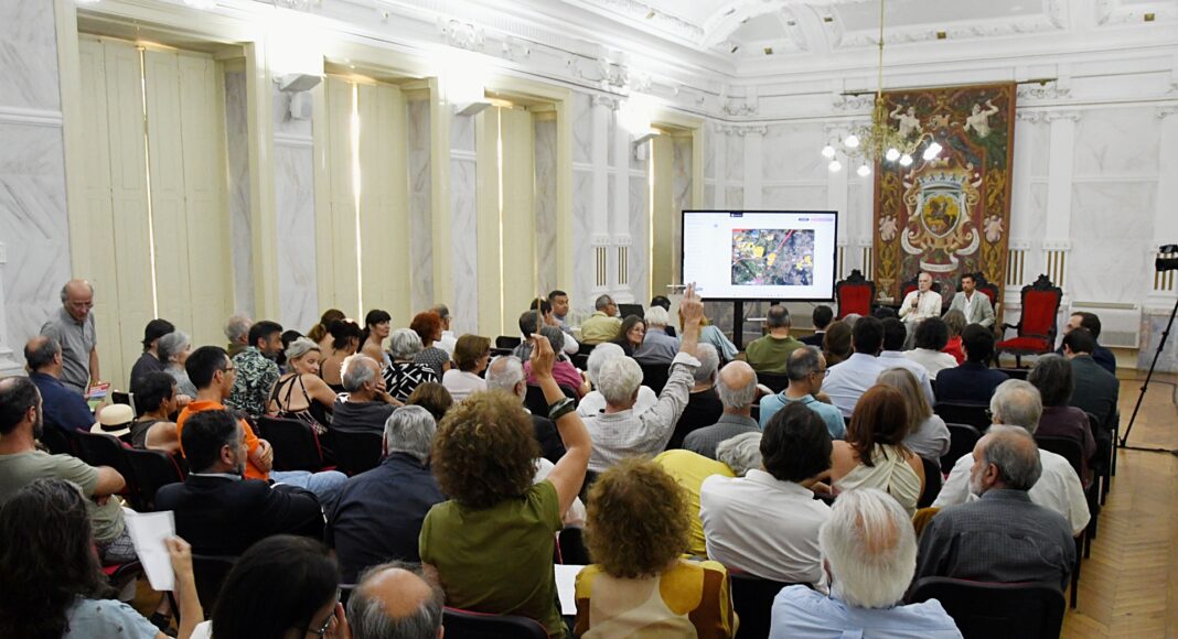 Assembleia Municipal de Évora debateu instalação de centrais fotovoltaicas a norte da cidade