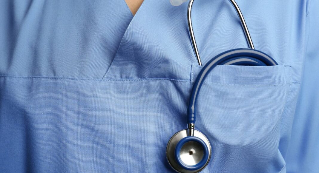 Médico