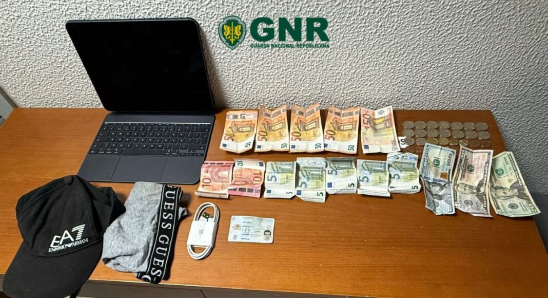 Grândola: GNR identifica homem por furto de residência em Troia