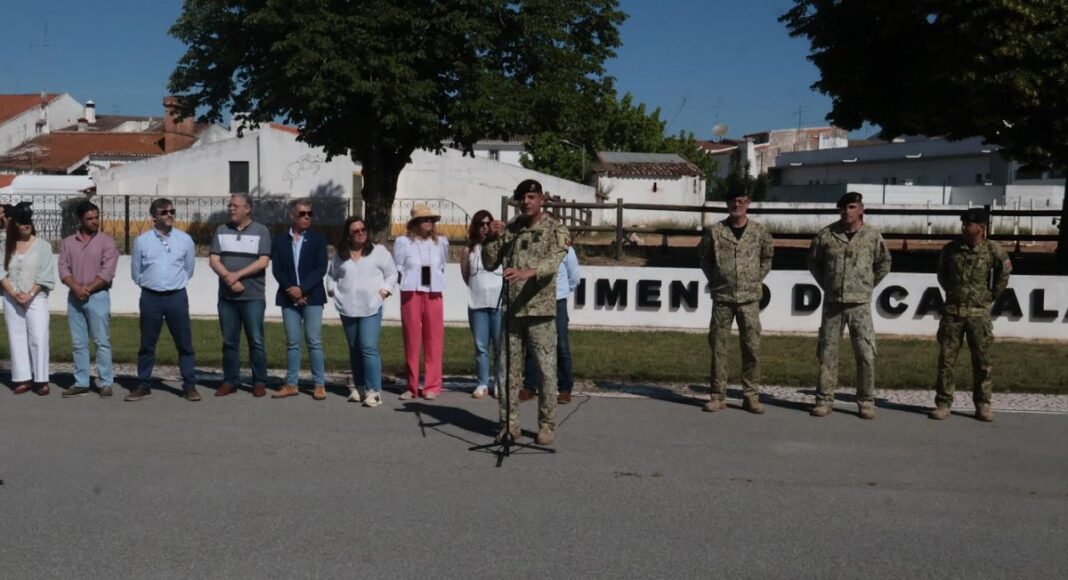 Mais de 800 crianças assinalaram o Dia Mundial da Criança no Regimento de Cavalaria 3 em Estremoz